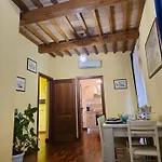 La Del Suffragio Apartment