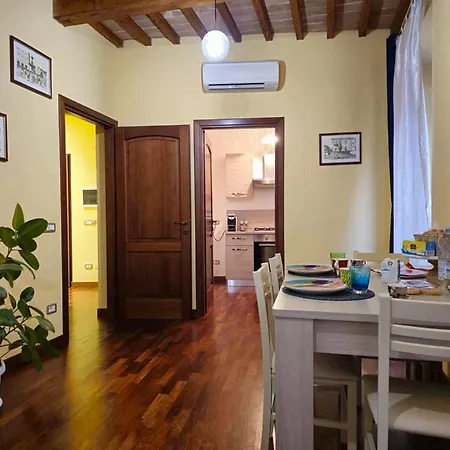 La Del Suffragio Appartement *